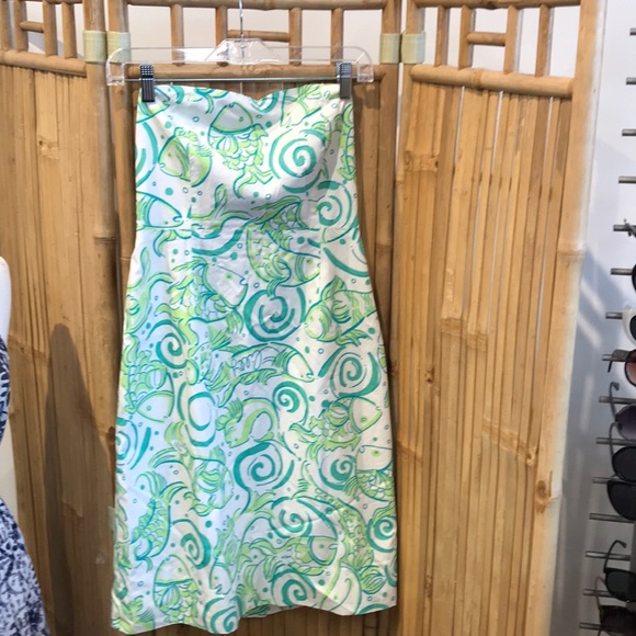 Lilly Pulitzer Dresses & Skirts - Strapless Lilly Pulitzer dress